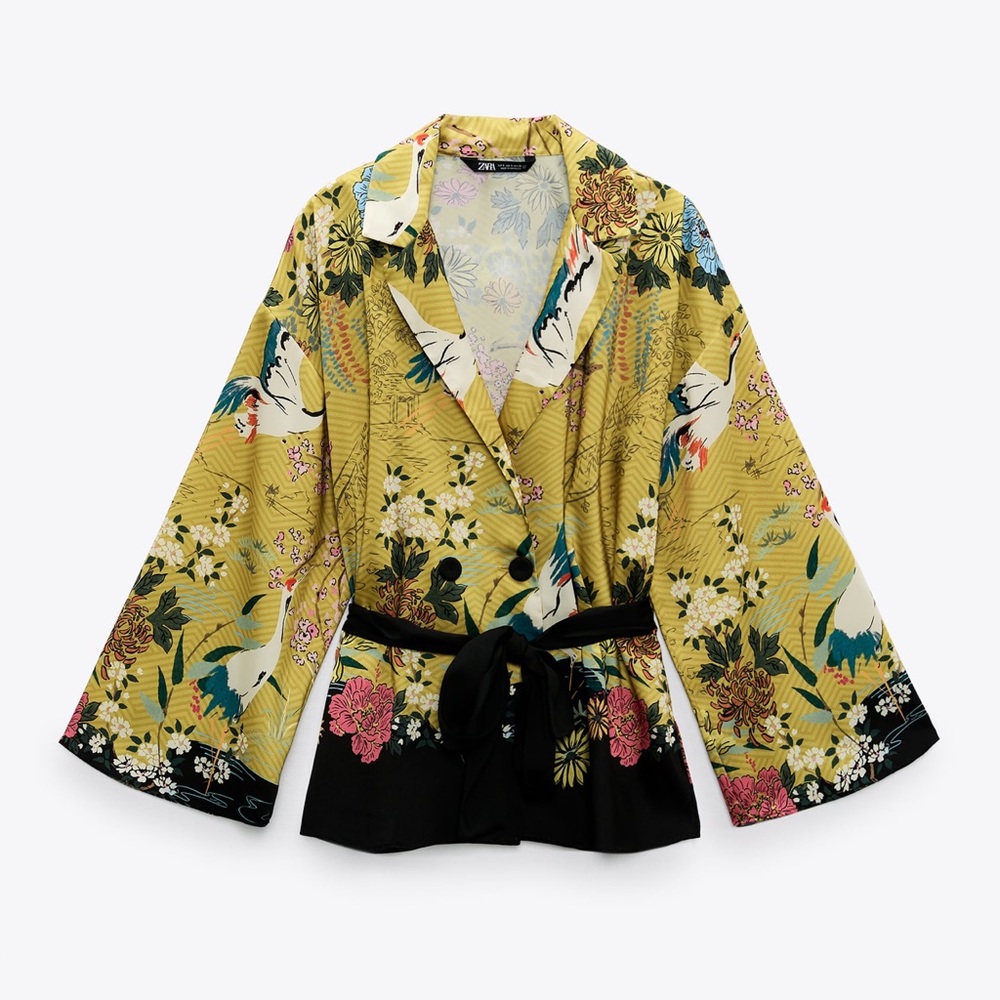 Zara printed shirt with belt - Picture 2 of 4